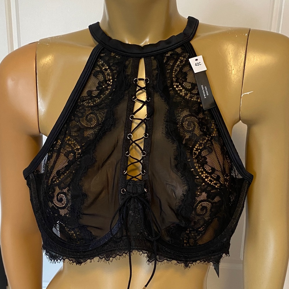 Sexy NWT black unlined lace halter style bra with underwire by Deesse lingerie